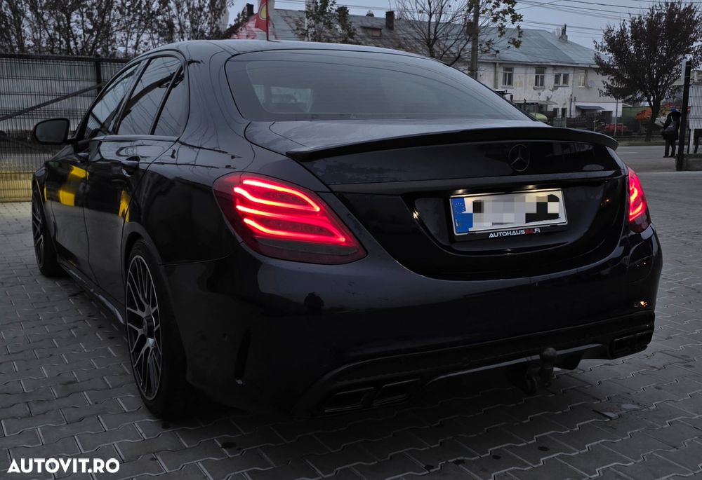Mercedes-Benz C - 5