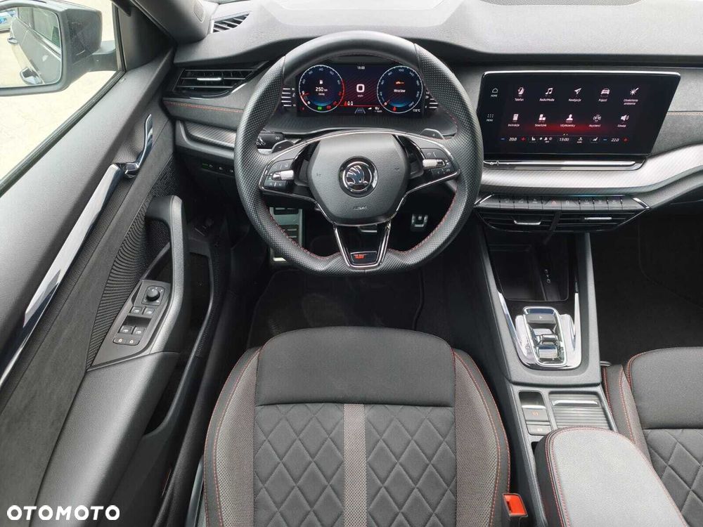 Skoda Octavia 2.0 TSI RS DSG - 7