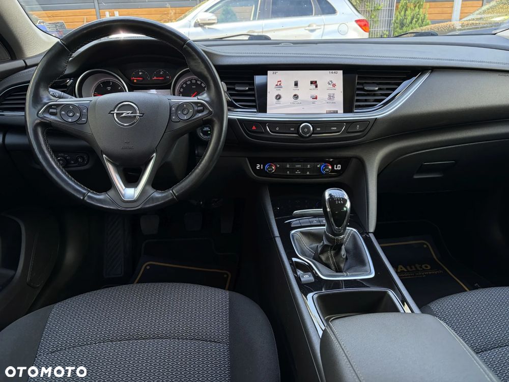 Opel Insignia 1.6 Innovation - 31