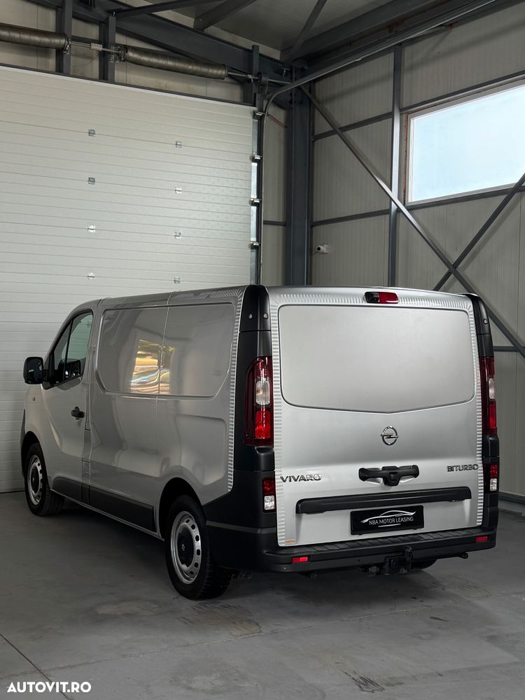 Opel Vivaro - 5