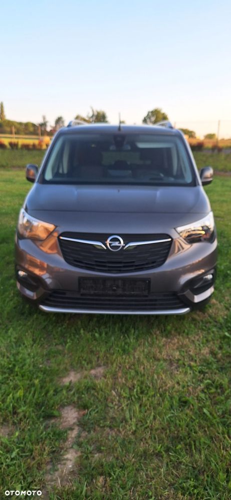 Opel Combo 1.5 CDTI Elite S&S - 26