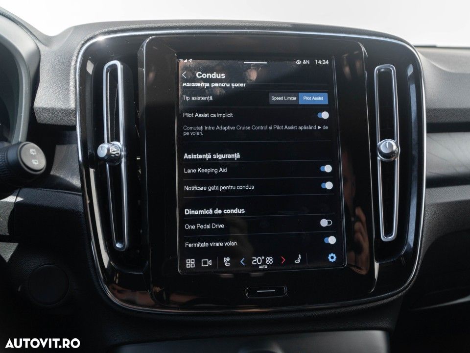 Volvo XC 40 - 20
