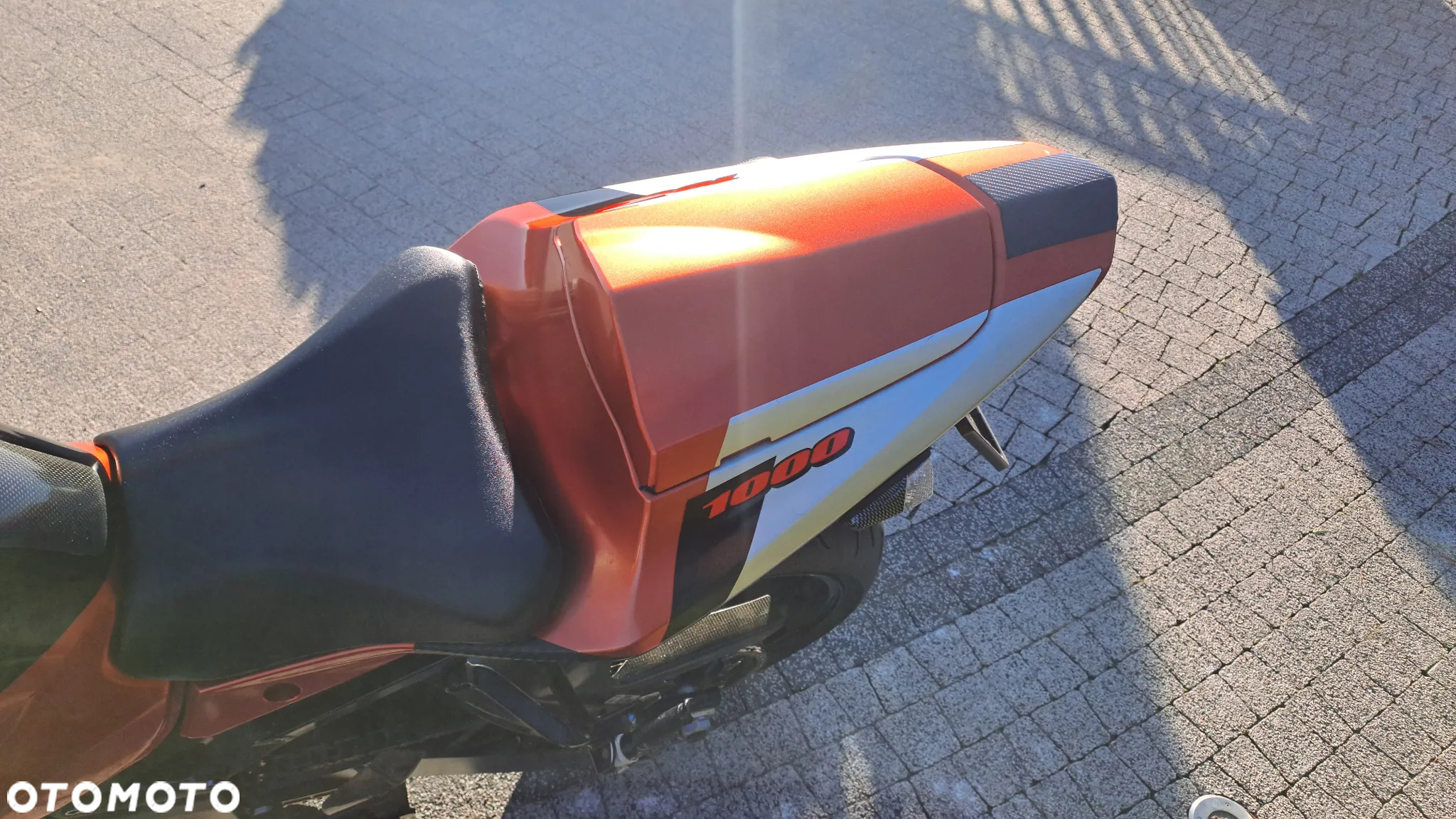 Suzuki GSX-R - 15
