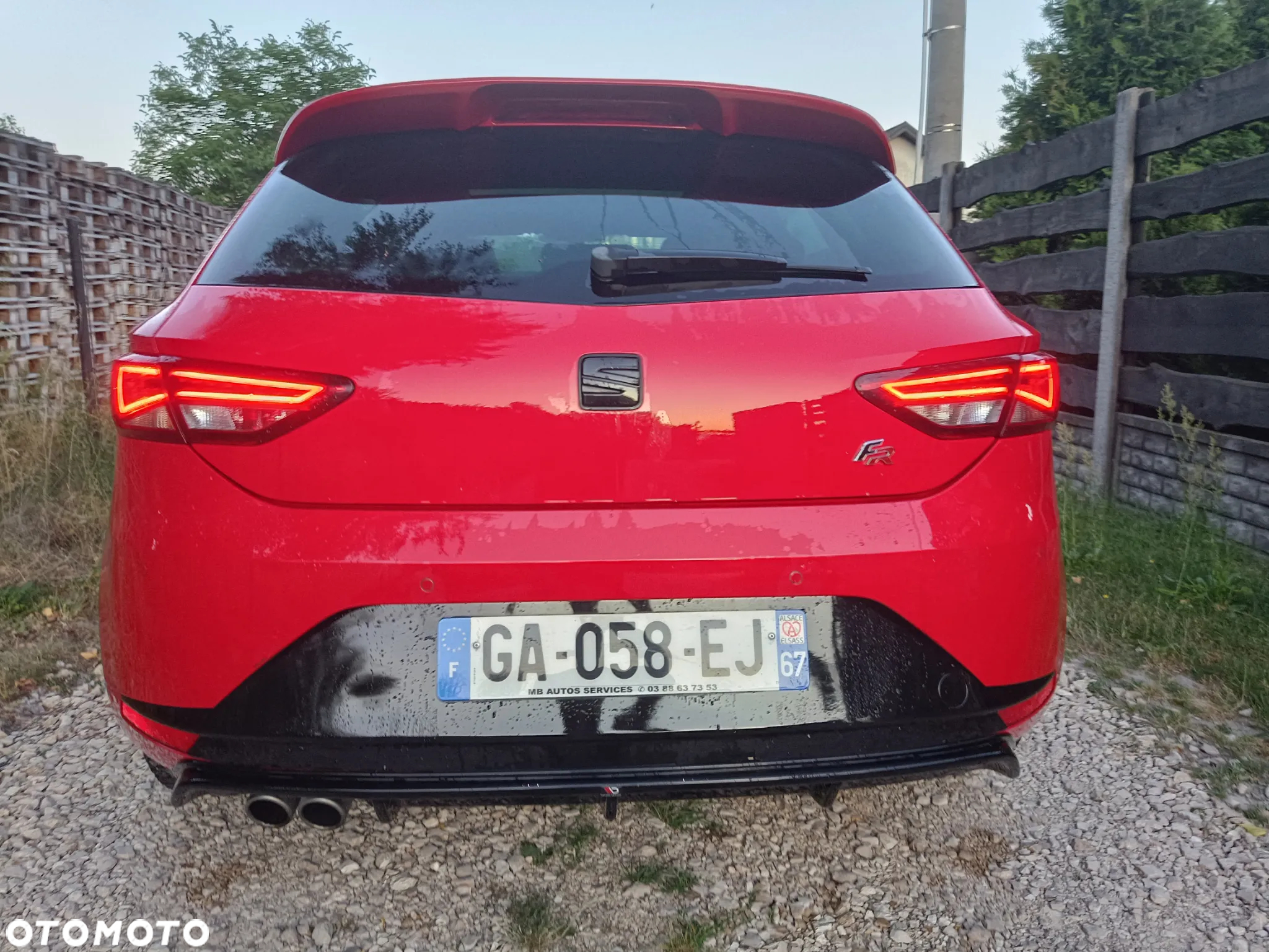 Seat Leon 2.0 TDI FR S&S - 23