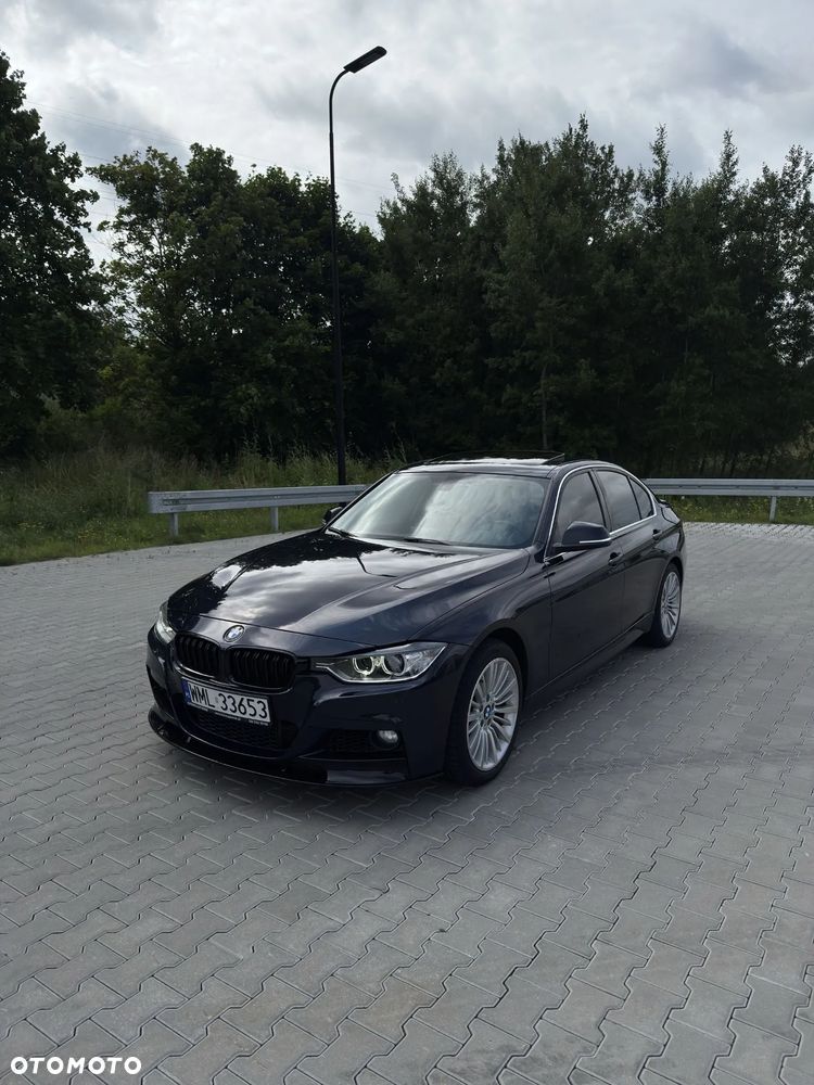 BMW Seria 3 328i xDrive Sport-Aut Luxury Line - 1