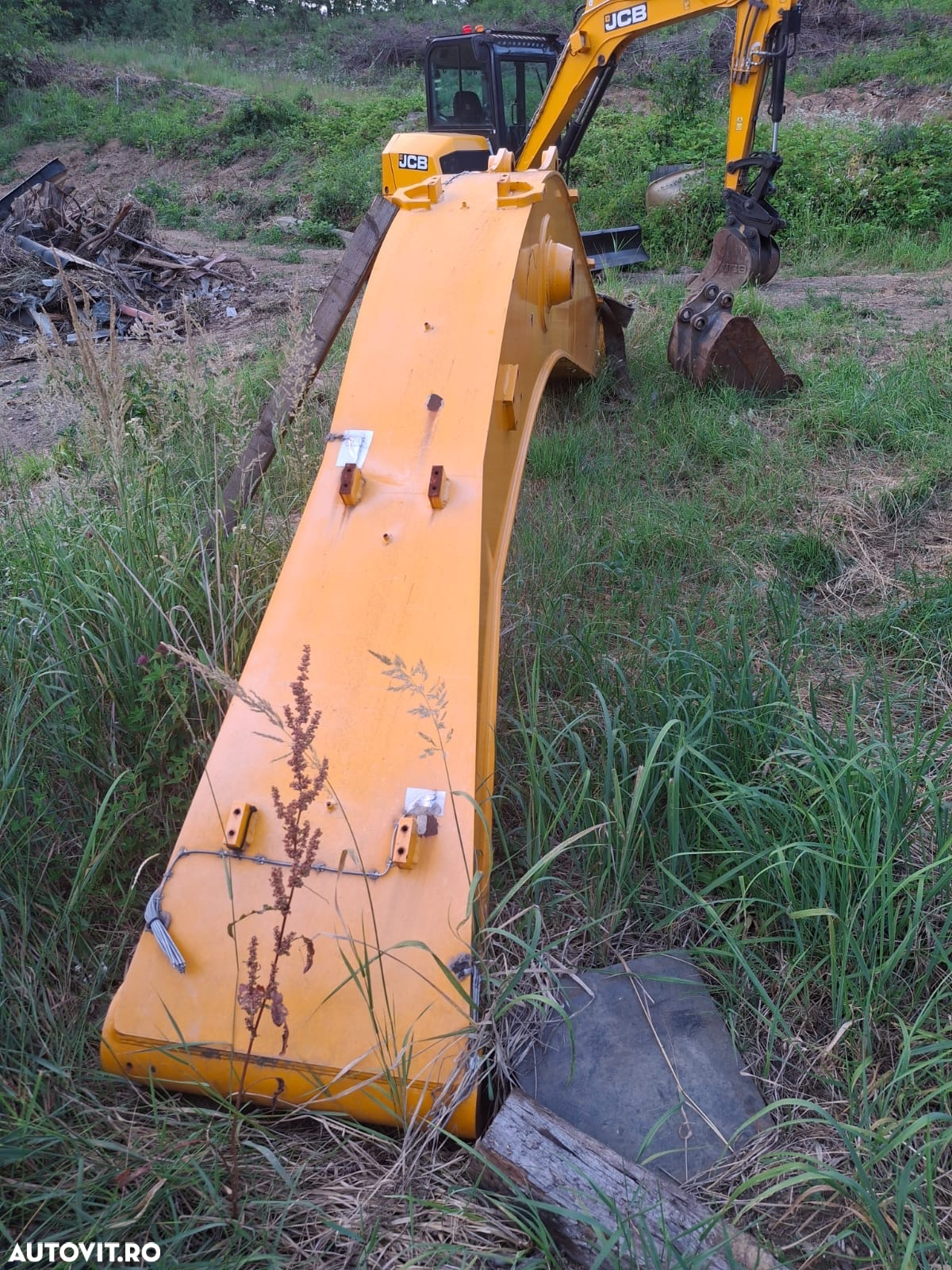 JCB altul - 4
