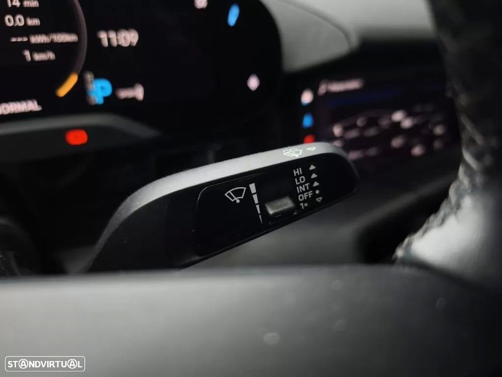 Porsche Taycan Bateria Performance Plus - 31