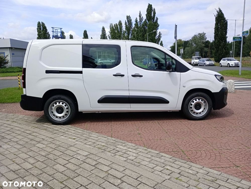 Peugeot Partner - 8
