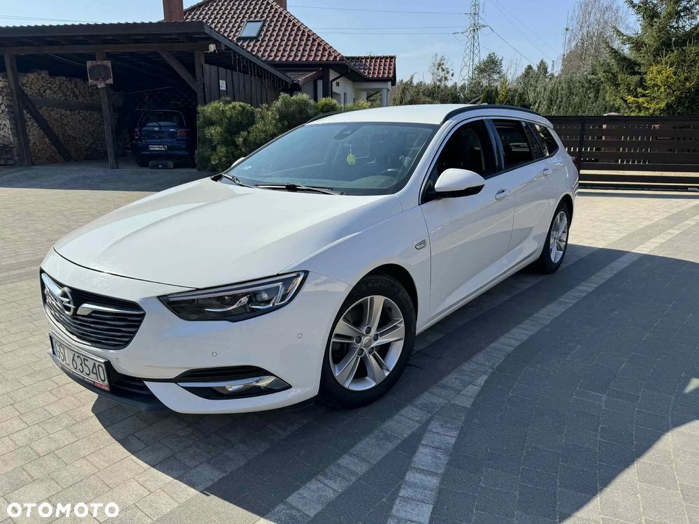 Opel Insignia - 2