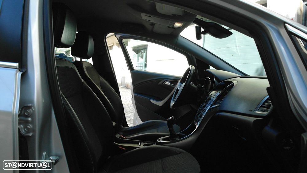 Opel Astra Sports Tourer 1.7 CDTi Cosmo S/S - 27