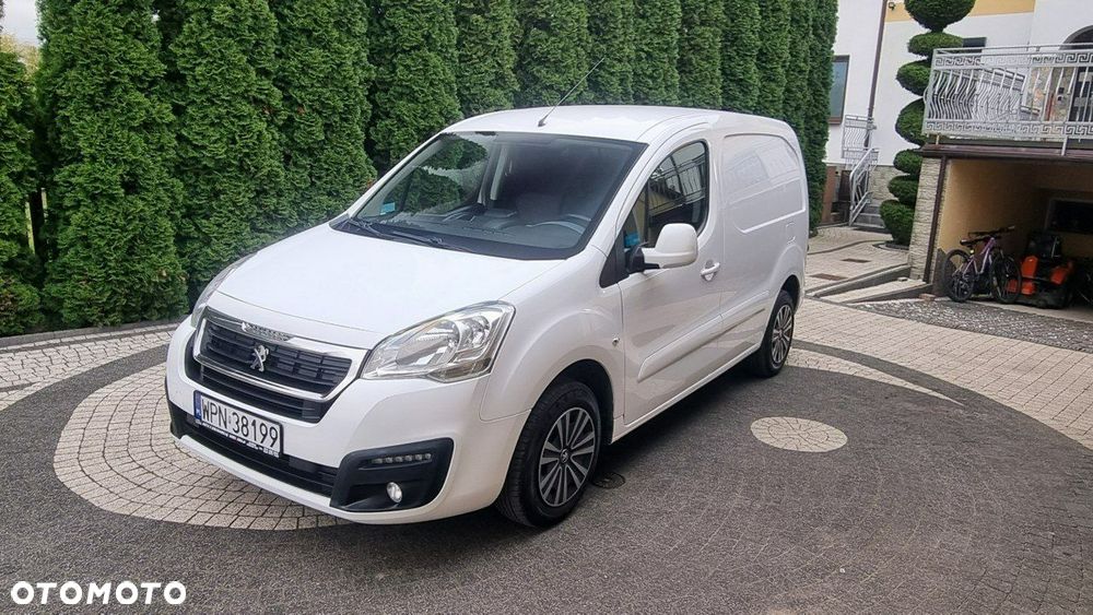 Peugeot Partner - 8