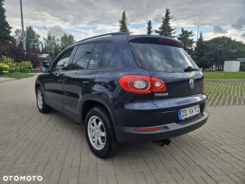 Volkswagen Tiguan - 13