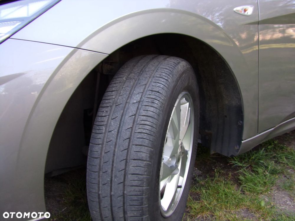 Hyundai Elantra 1.6 Smart - 6