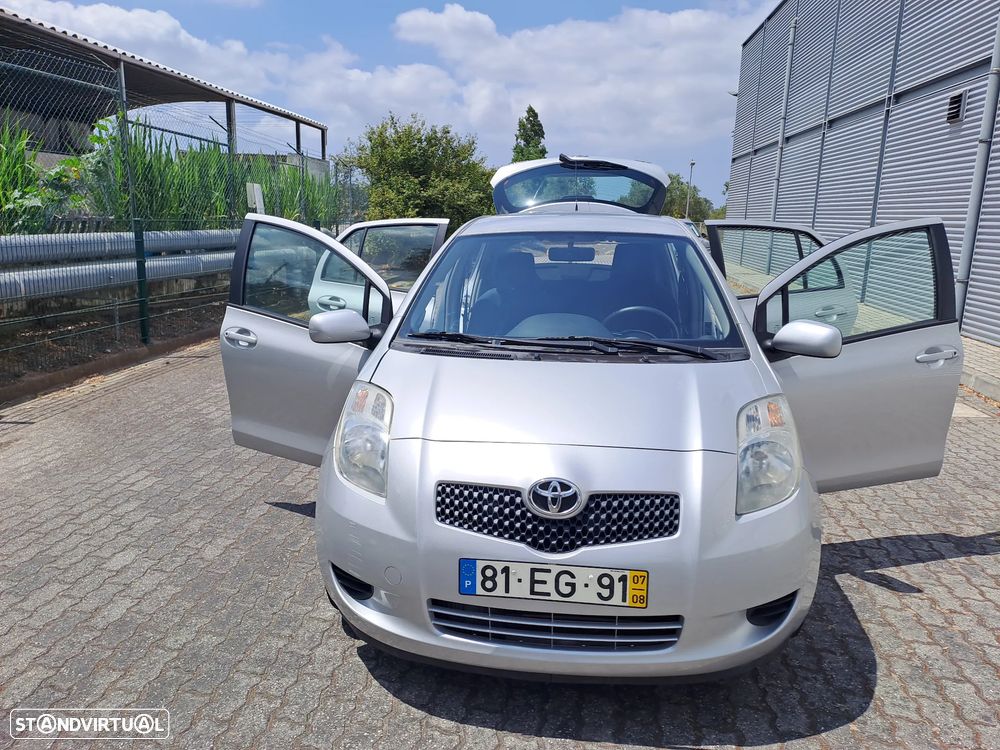 Toyota Yaris 1.0 VVT-i - 6