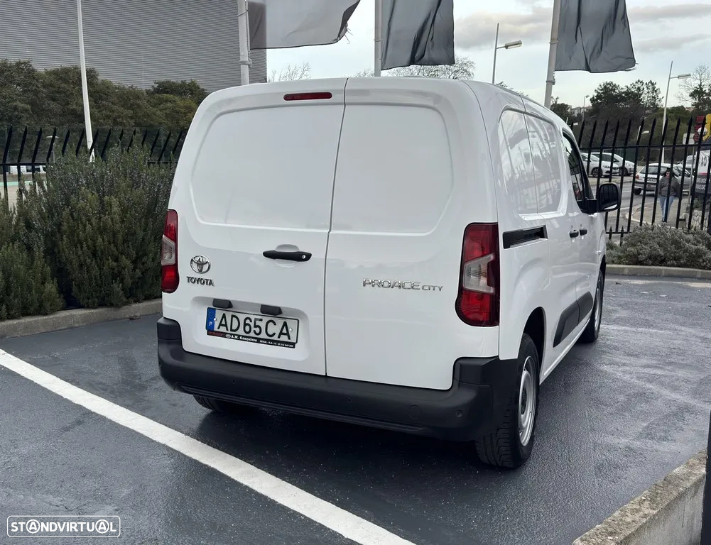 Toyota Proace City - 12
