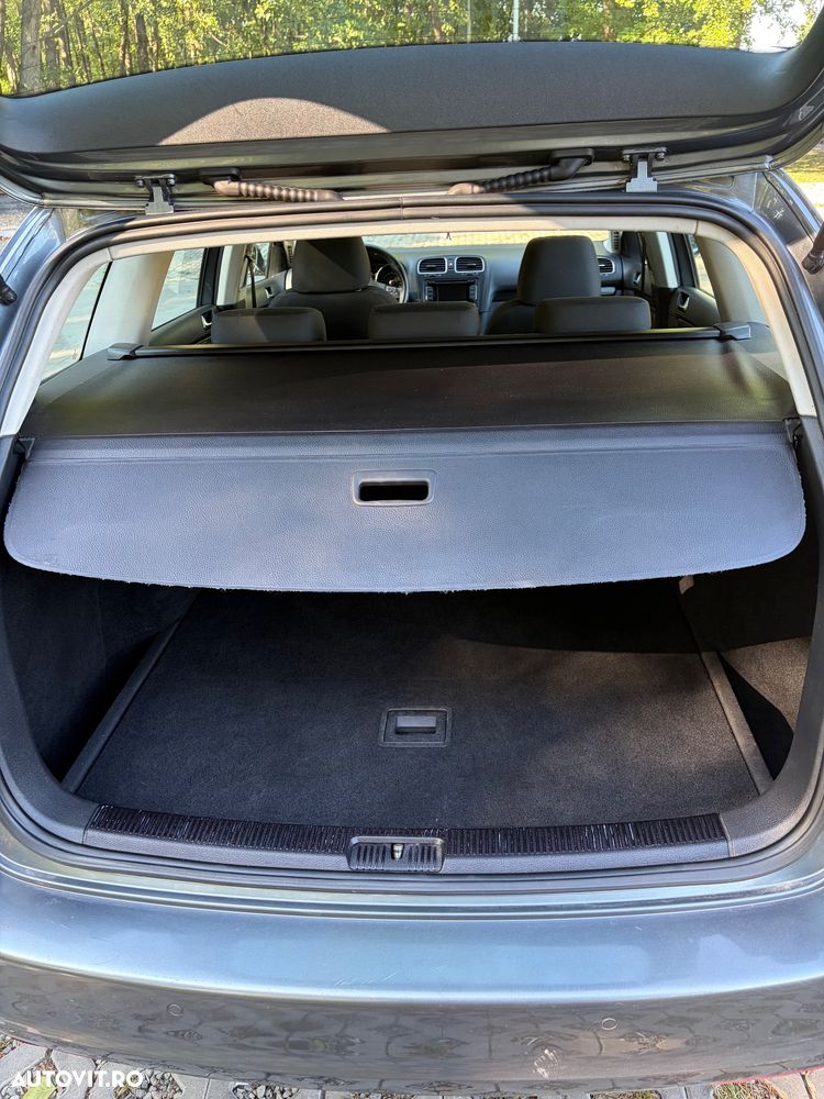 Volkswagen Golf - 15
