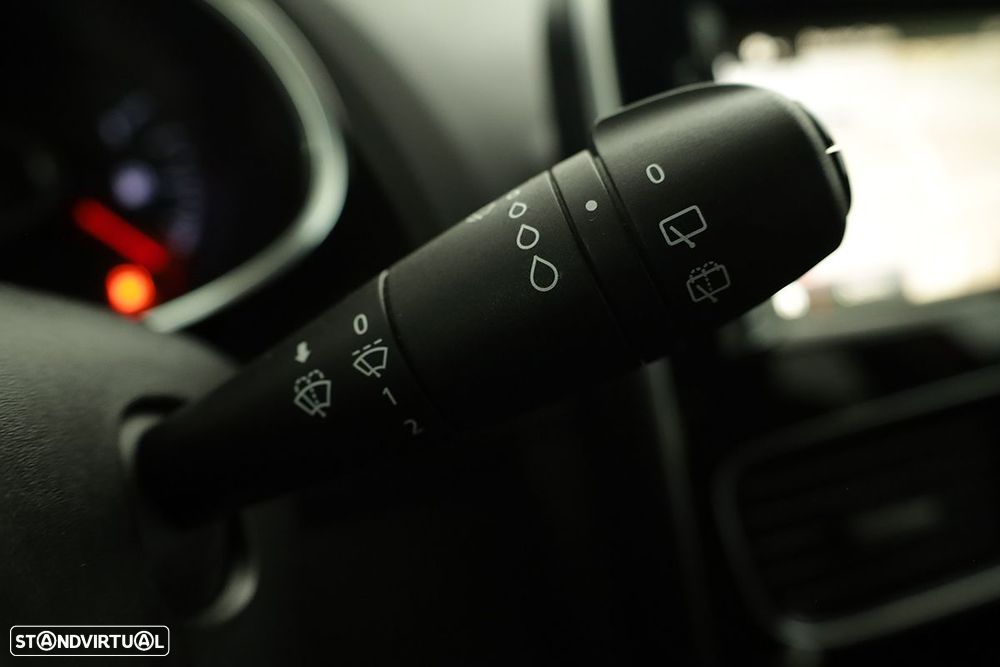 Renault Clio Sport Tourer 0.9 TCe Limited - 18