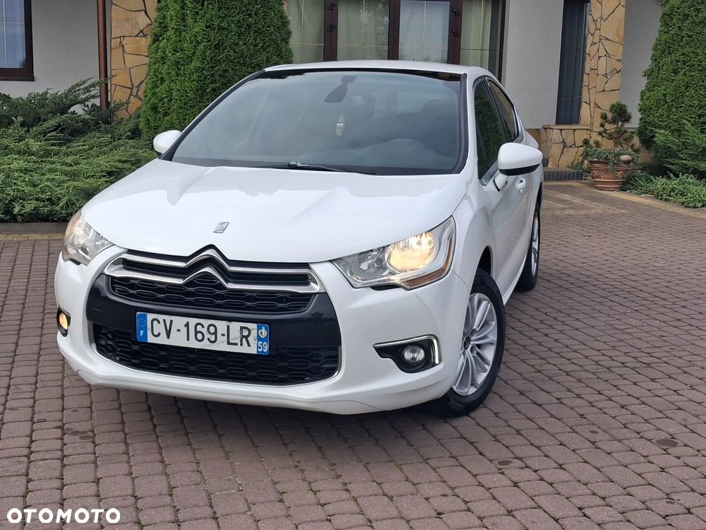 Citroën DS4 BlueHDi 120 S&S SoChic - 9