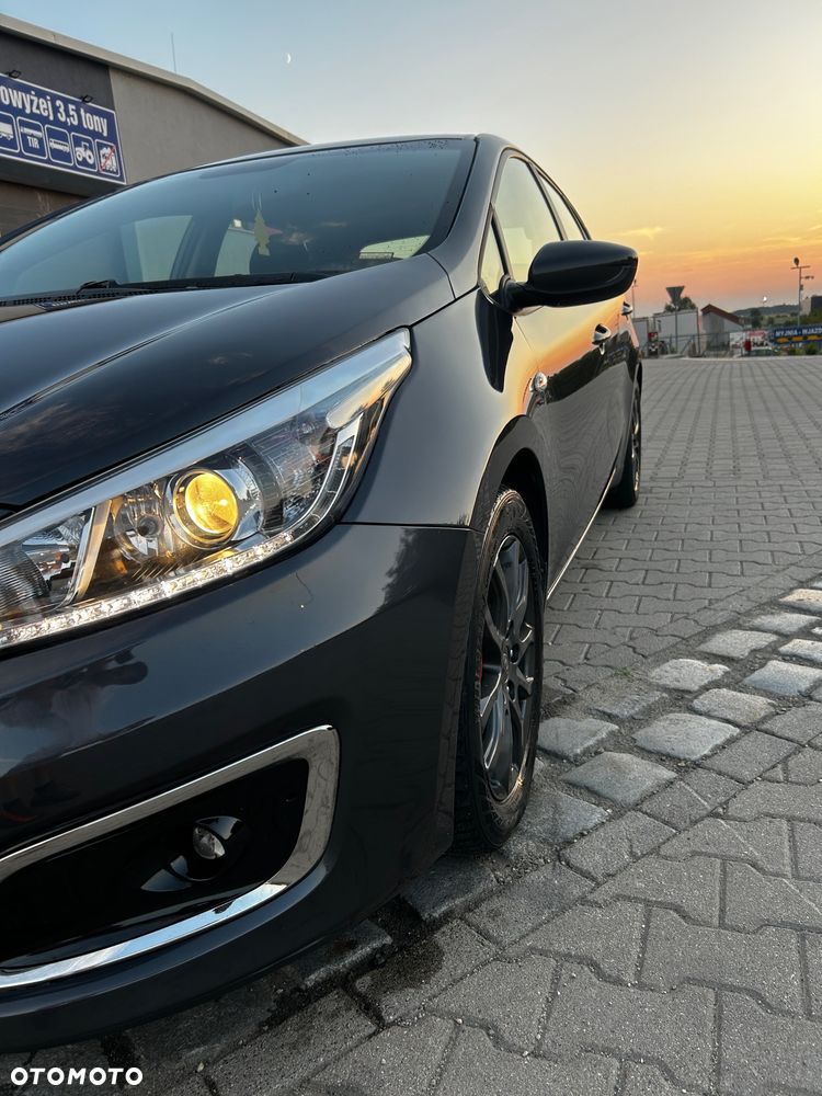 Kia Ceed 1.6 GDI Edition 7 - 12