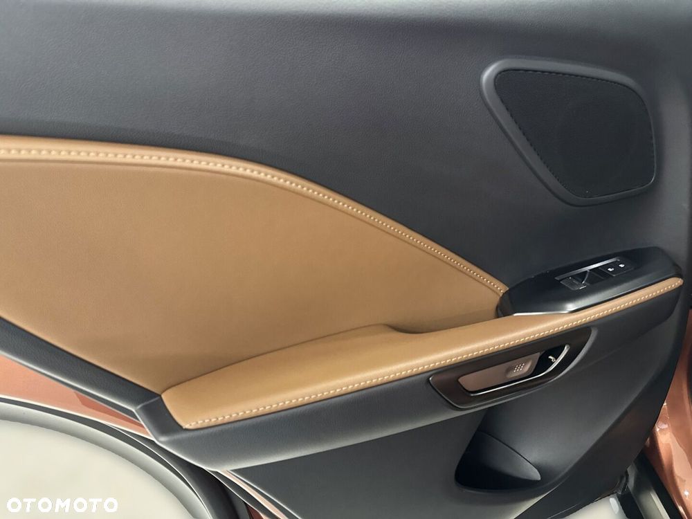 Lexus LBX 1.5 Hybrid Relax - 12