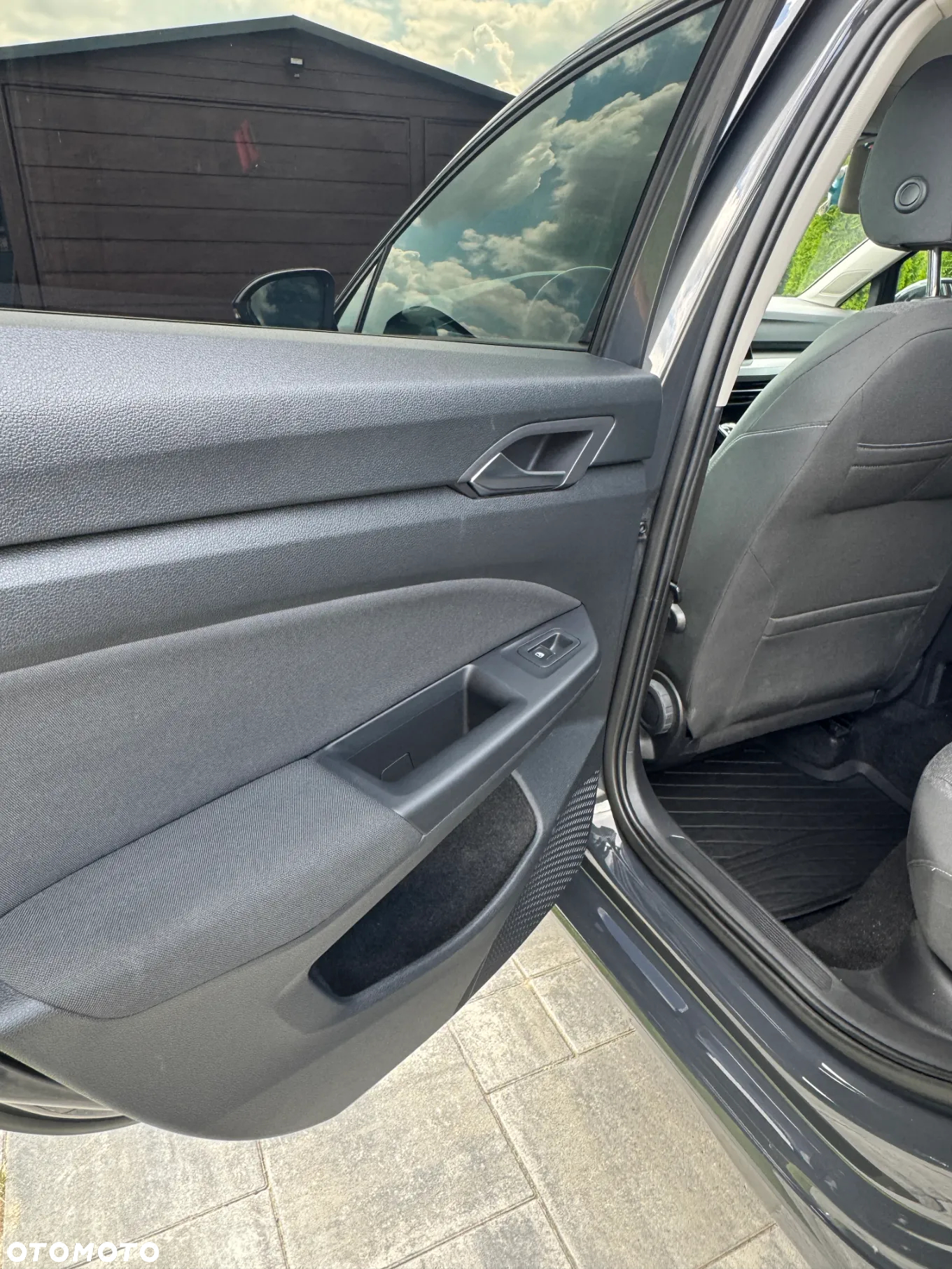 Volkswagen Golf VIII 2.0 TDI Life - 22