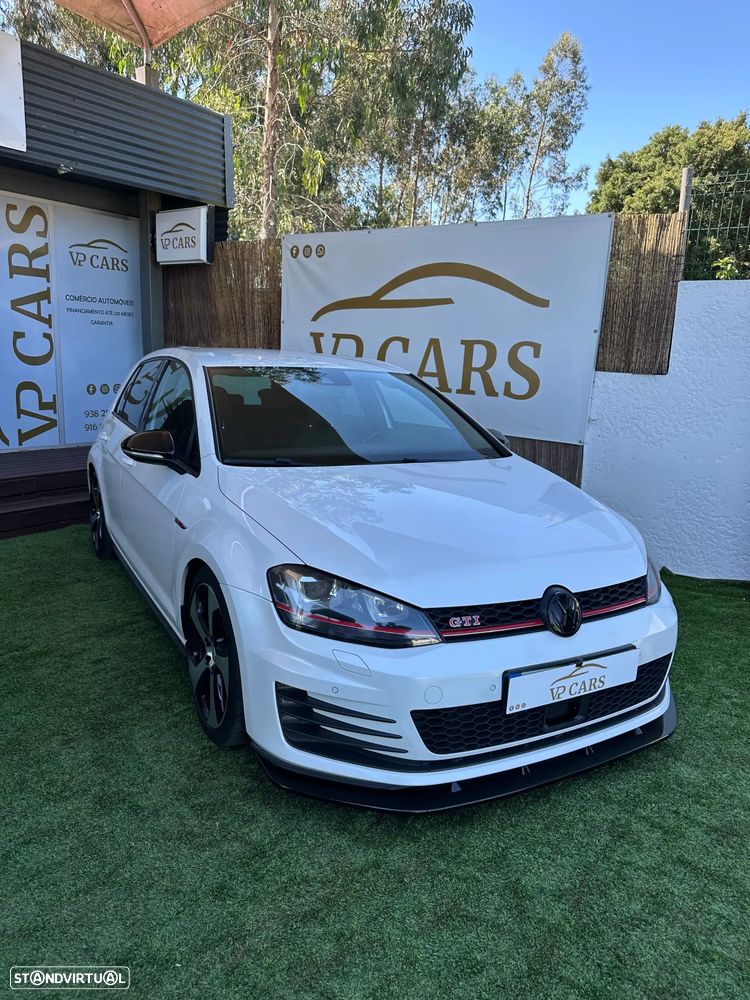 VW Golf 2.0 TSi GTi DSG Performance - 3