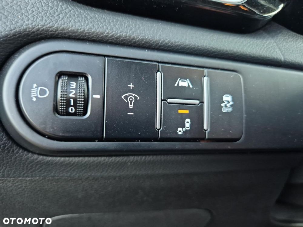 Kia Ceed 1.5 T-GDI GT-Line DCT - 24