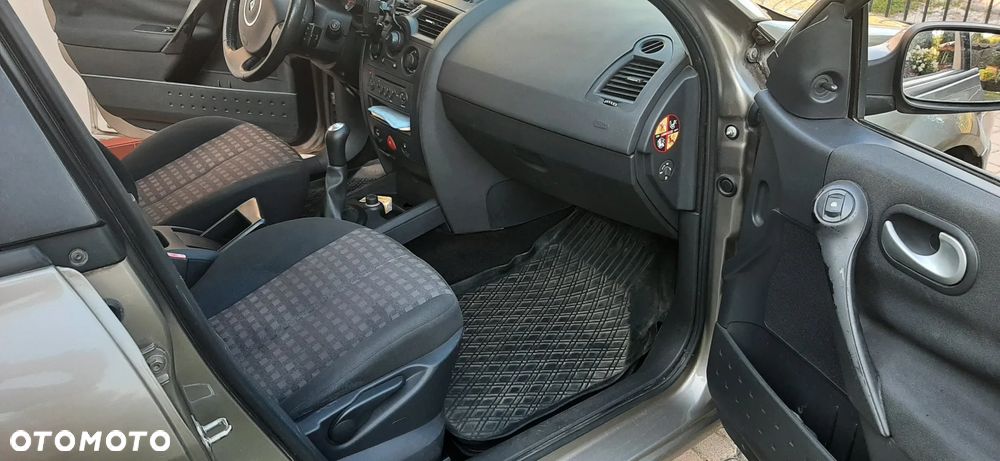 Renault Megane 1.6 16V Authentique - 20