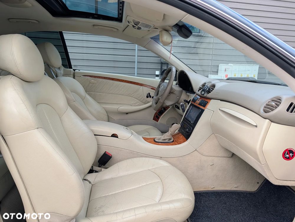 Mercedes-Benz CLK 500 7G-TRONIC Avantgarde - 7