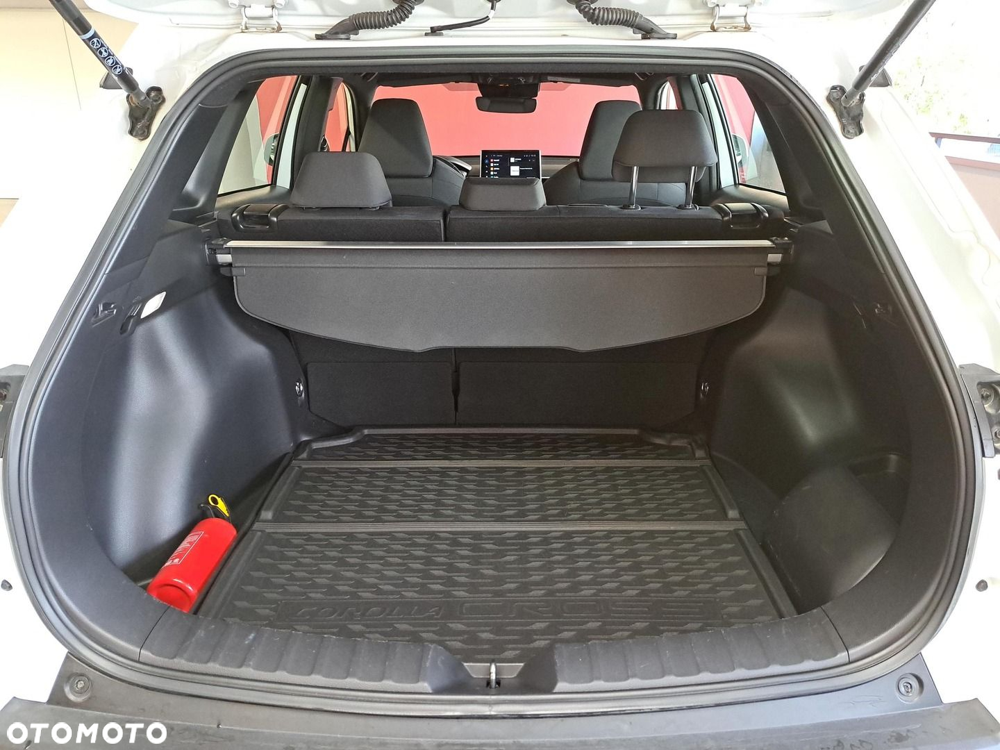 Toyota Corolla Cross - 13