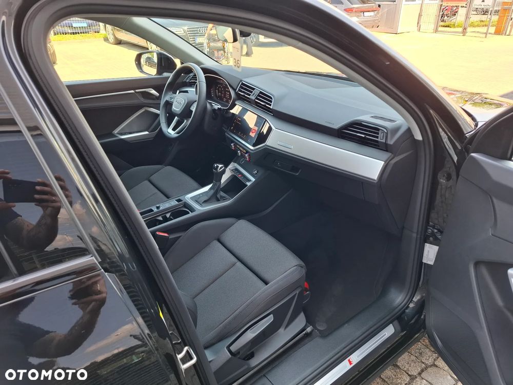 Audi Q3 Sportback 35 TFSI mHEV S-Line S tronic - 8