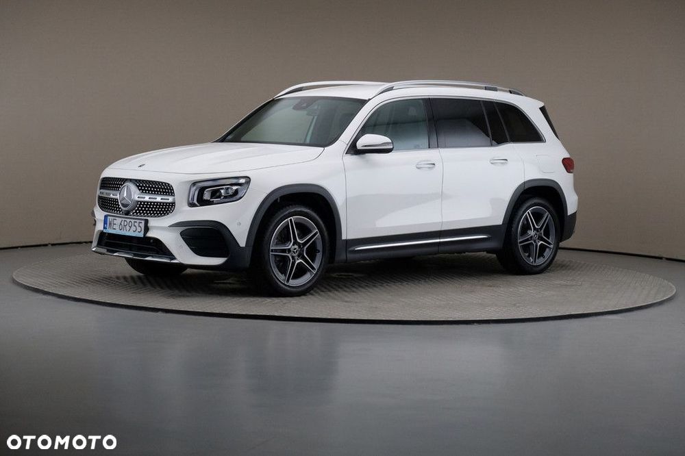 Mercedes-Benz GLB - 1