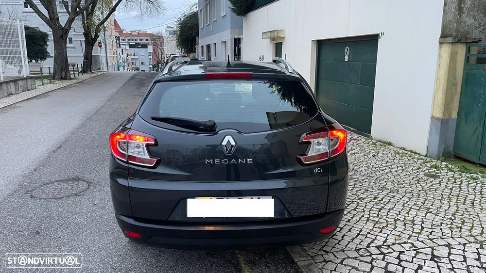 Renault Mégane Sport Tourer 1.5 dCi Dynamique - 4