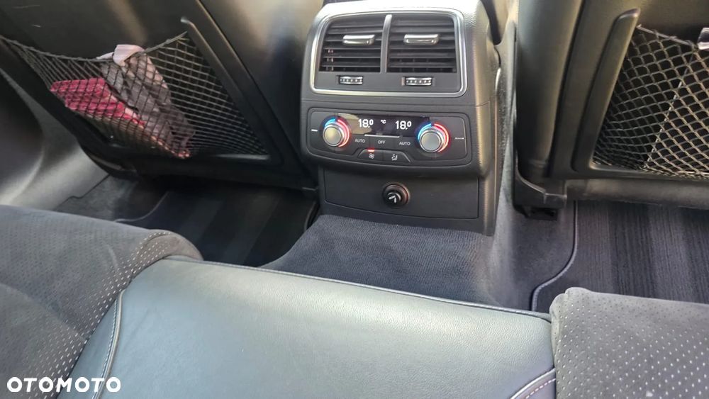Audi A6 3.0 TDI Quattro S tronic - 24