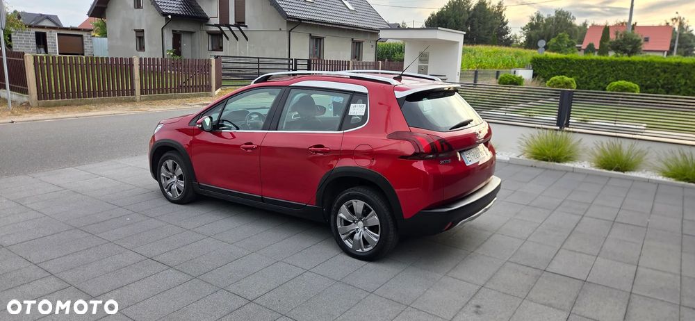 Peugeot 2008 - 6