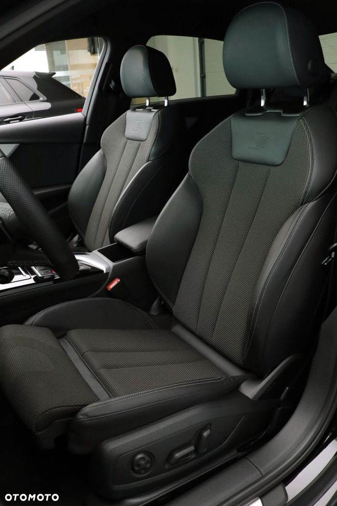 Audi A4 Limousine - 21