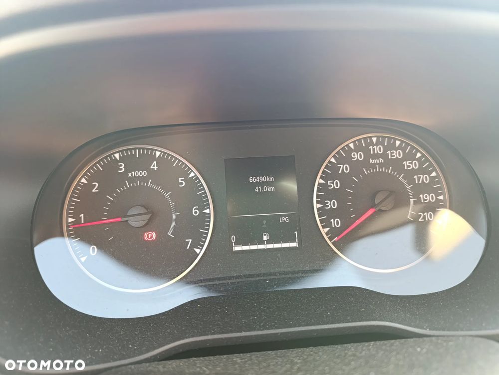 Dacia Duster 1.0 TCe Prestige - 10
