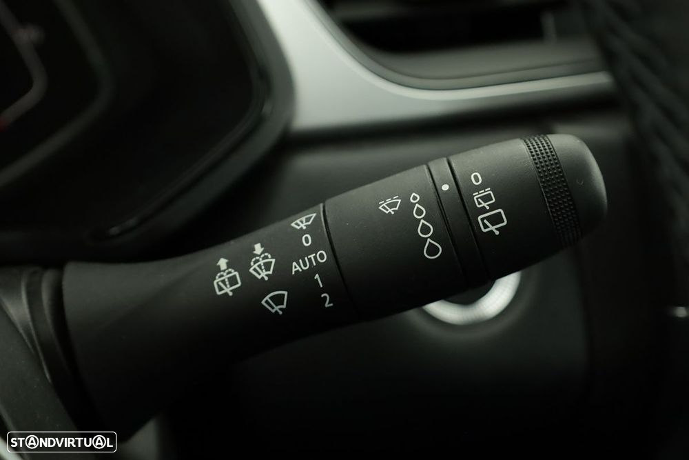 Renault Captur 1.0 TCe Techno Bi-Fuel - 18