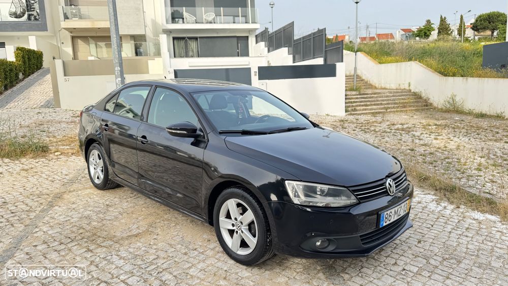VW Jetta - 3