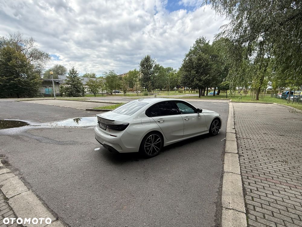 BMW Seria 3 330i M Sport sport - 14