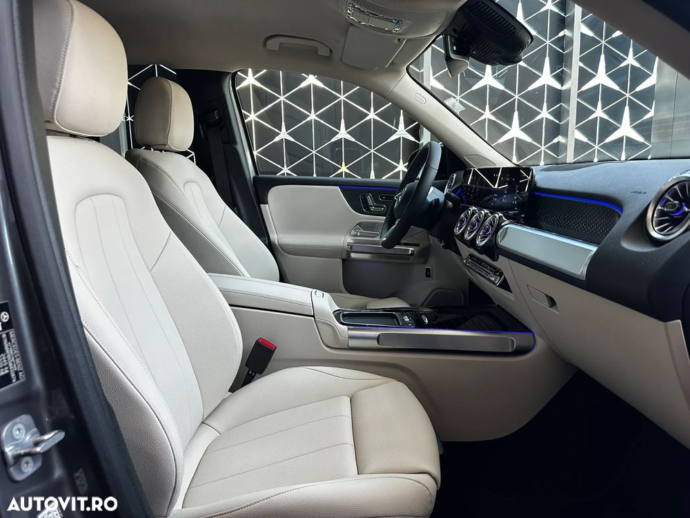 Mercedes-Benz GLB 220 4MATIC MHEV Aut. - 12