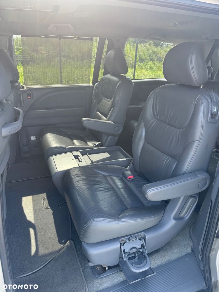 Honda Odyssey 3.5 LX - 20