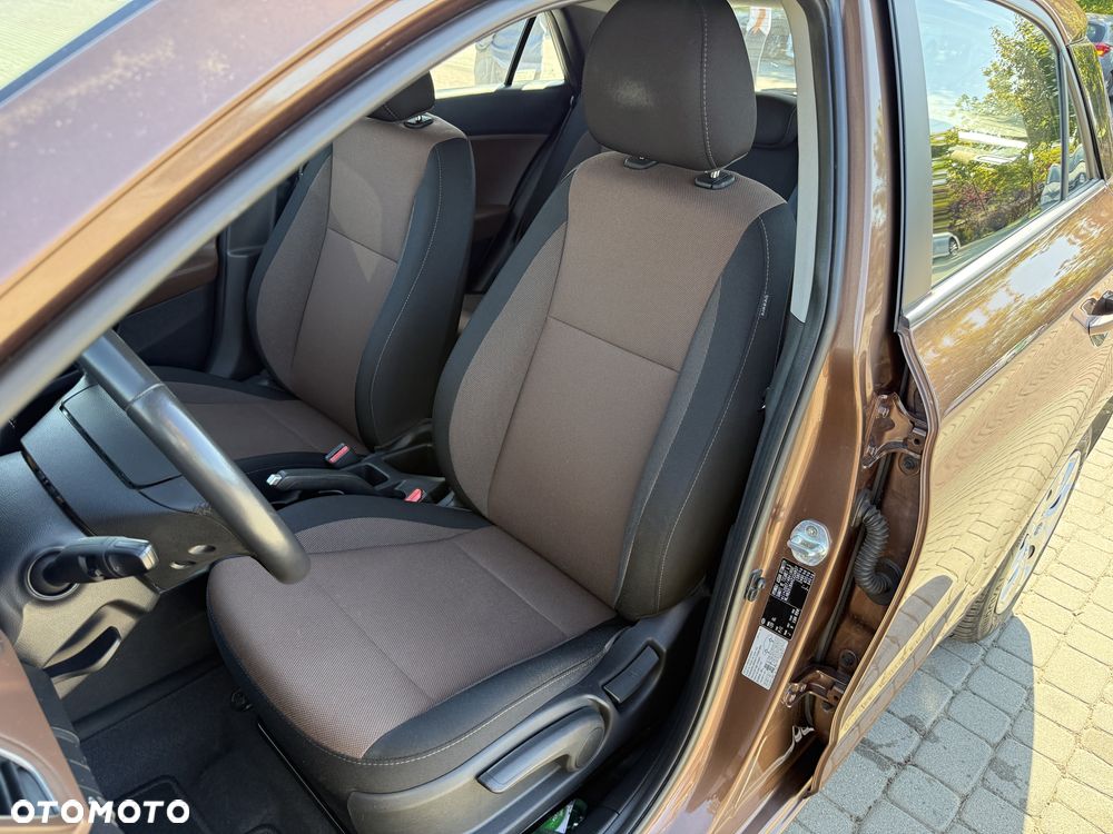Hyundai i20 - 9