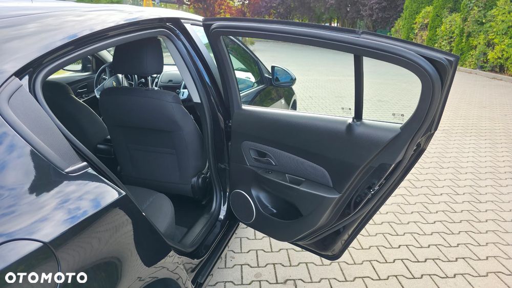 Chevrolet Cruze 1.8 LT - 14