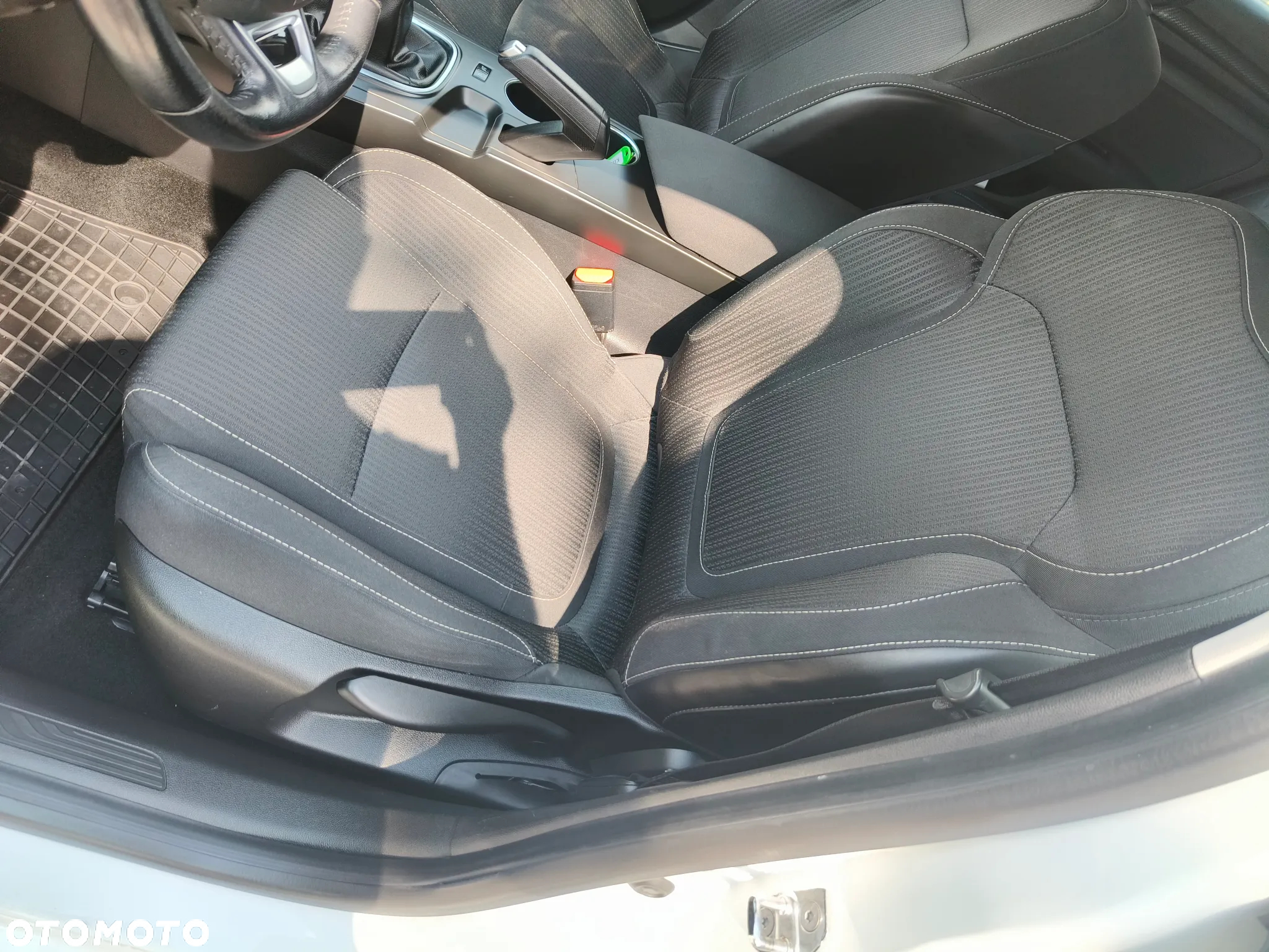Renault Megane 1.5 dCi Life - 8