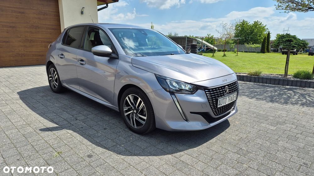 Peugeot 208 - 9