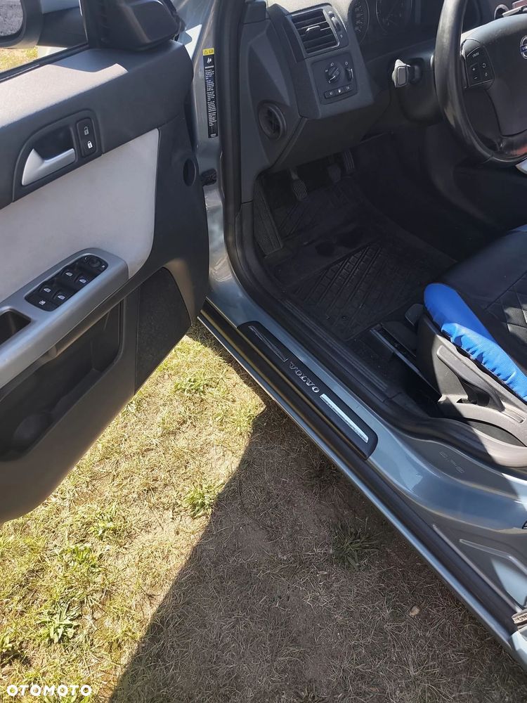 Volvo V50 - 13