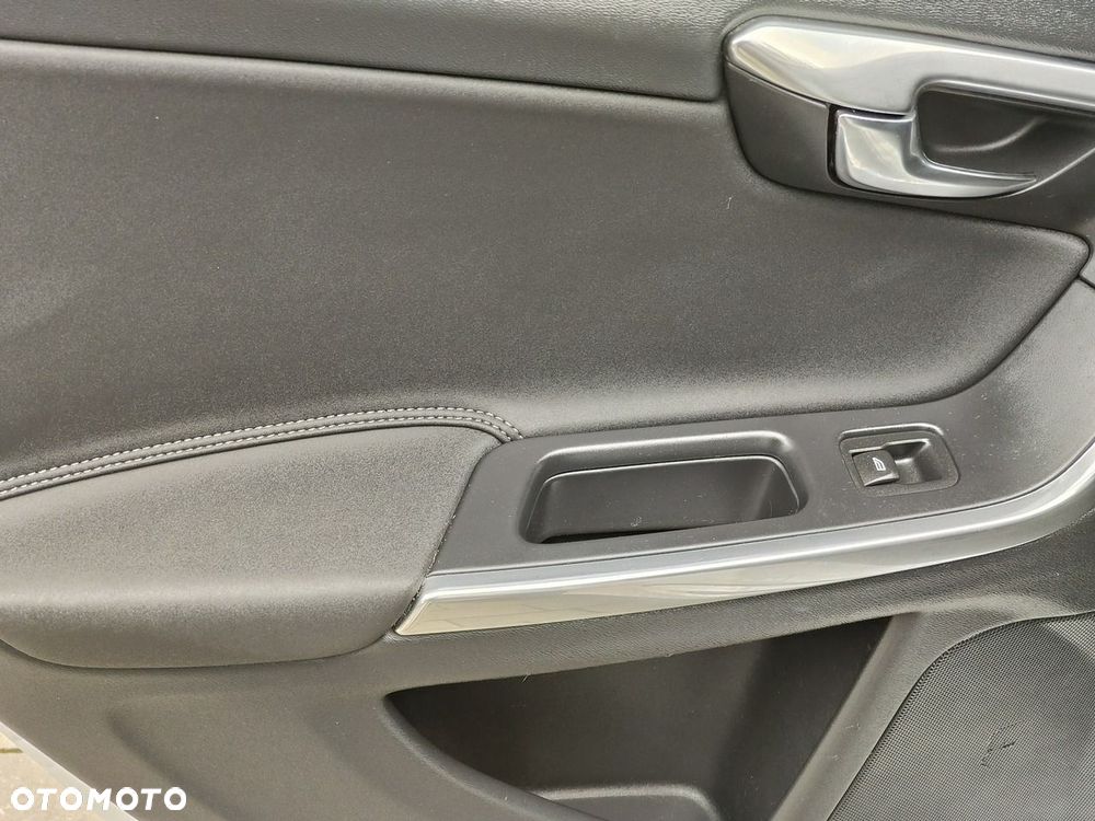 Volvo S60 - 26