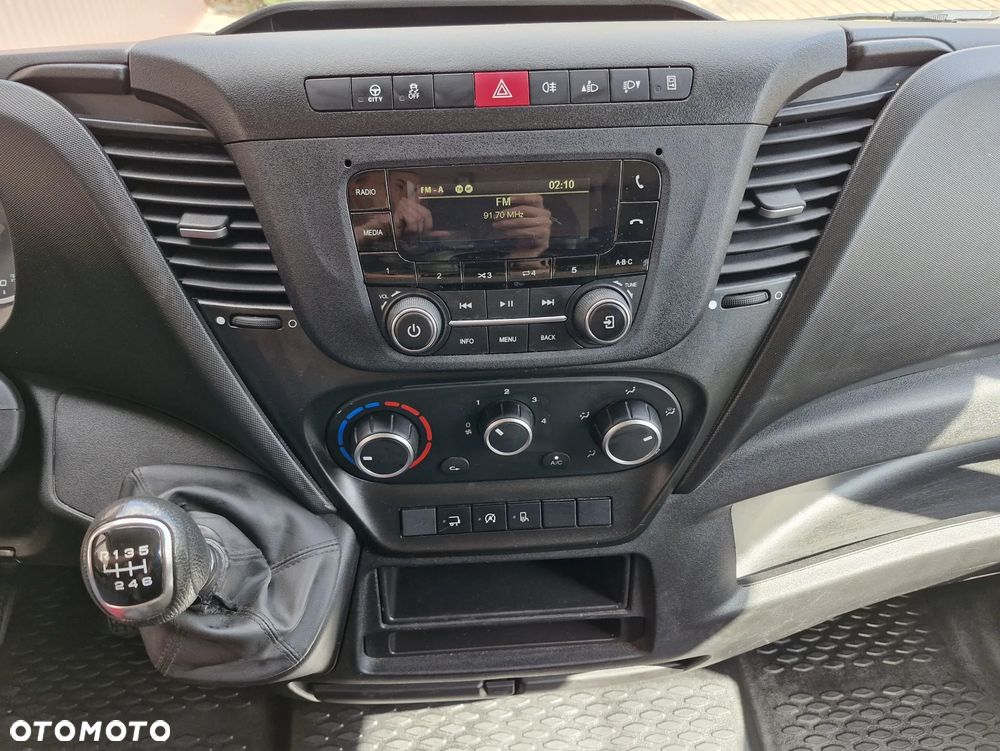 Iveco DAILY 35C14, KONTENER, winda DHOLLANDIA, klima, tempomat - 14