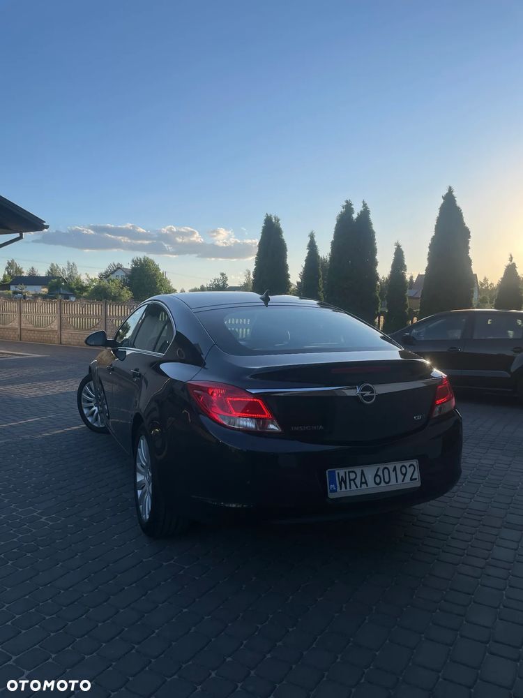 Opel Insignia 2.0 CDTI Cosmo - 3